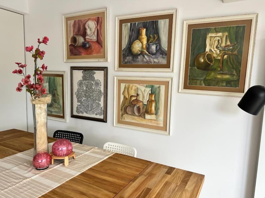 Kazanlak Large Guest House Apartment Near The Center With Full Kitchen & Dining Room, King Beds, Garden Patio, Free Parking & Self Check-In Kazanlŭk Exterior foto